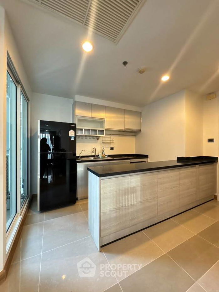 picture 2-BR Condo at Supalai Wellington near MRT Thailand Cultural Centre (ID 2212202) - 11/13
