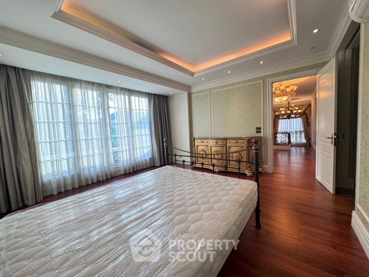 picture 4-BR House in Khlong Song Ton Nun (ID 1930137) - 3/24