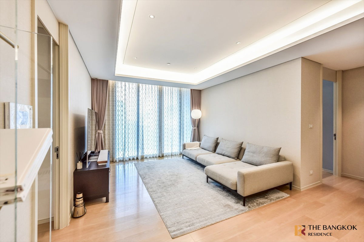 picture Rare unit in Prestige Project! 💥 Baan Sindhorn, where living is fulfilled, near BTS Ratchadamri - 4/13