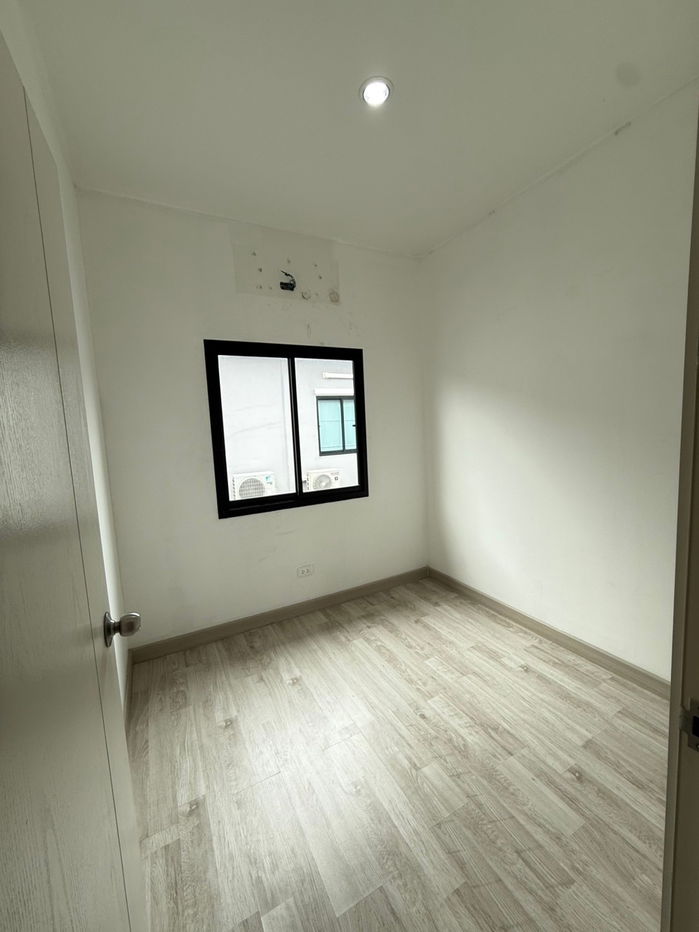 รูป ขายบ้านมือสอง หมู่บ้านเดอะริว่า วงแหวน-ลำลูกกาคลอง 5 - รูปที่ 8/13