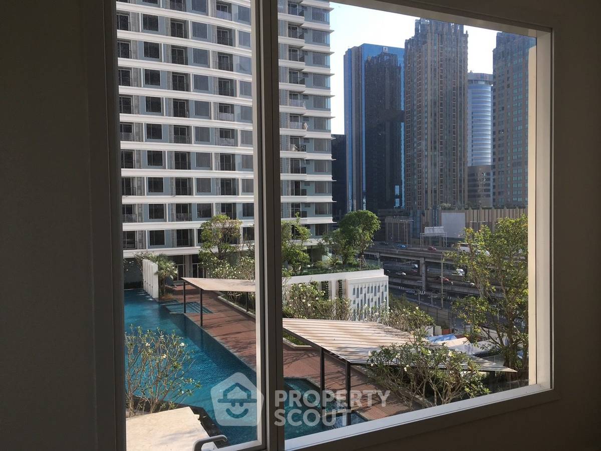 picture 3-BR Condo at The Saint Residences near MRT Phahon Yothin (ID 1165192) - 5/17