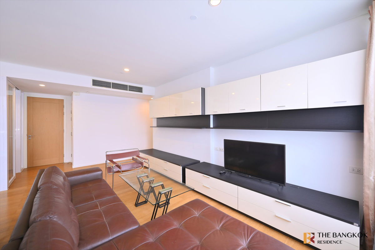 picture Wind Sukhumvit 23, Luxury condo at special price, Near BTS Asoke - 3/6