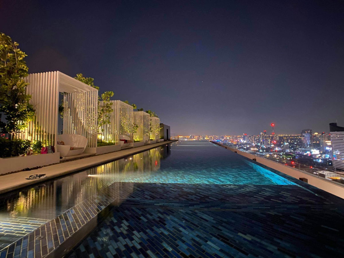 picture ✅ Short-Term Rental + 2 Months Free! Life Asoke-Rama 9 - 8/20