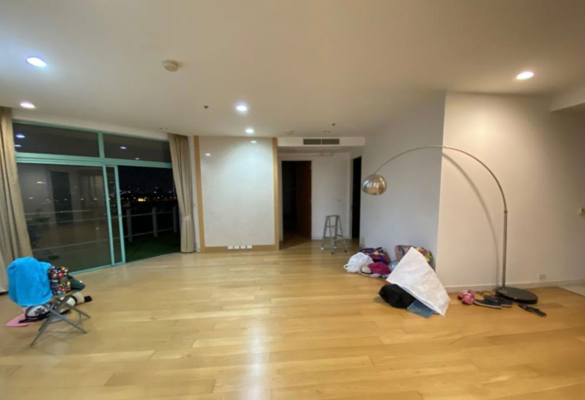 รูป ขาย ชาเทรียม ริเวอร์ไซด์ เรสซิเด้นท์ ห้องใหญ่ สวย ทำเลดี ใกล้ เซ็นทรัลพลาซ่า บางรัก สนใจแอตไลน์ครับ@841qqlnr - รูปที่ 10/19