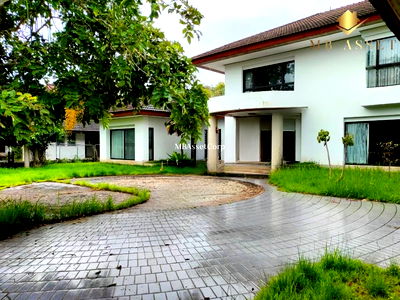 บ้านเดี่ยว เมืองชลบุรี ชลบุรี : ขายบ้านเดี่ยว 2 ชั้น หมู่บ้านปัญญารีสอร์ท สไตล์ contemporary ริมถนนสุขุมวิท ใกล้ตลาดหนองมน บางพระ มอเตอร์เวย์ ชลบุรี