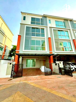 ขายทาวน์โฮม : ขาย ทาวน์โฮม 3 ชั้น หมู่บ้าน Cote Maison Rama3 อยู่ใจกลางเมือง #ย่านสาทร เชื่อมต่อถนนสาธุประดิษฐ์ 
