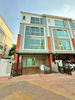 listing thumbnail image 0