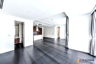 Condos for rent MRT Sam Yan : 185 Rajadamri✨ Spacious unit with panoramic view of the city, 🌃 near BTS Ratchadamri 