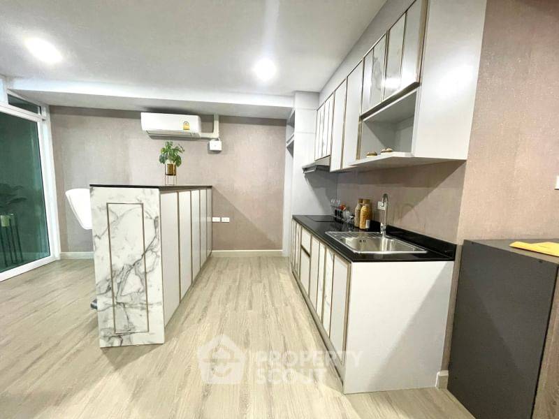 รูป คอนโด 1-ห้องนอน ที่ แกรนด์ วิว คอนโด ใกล้ บ้านอำเภอ (ID 1443971) - รูปที่ 7/17