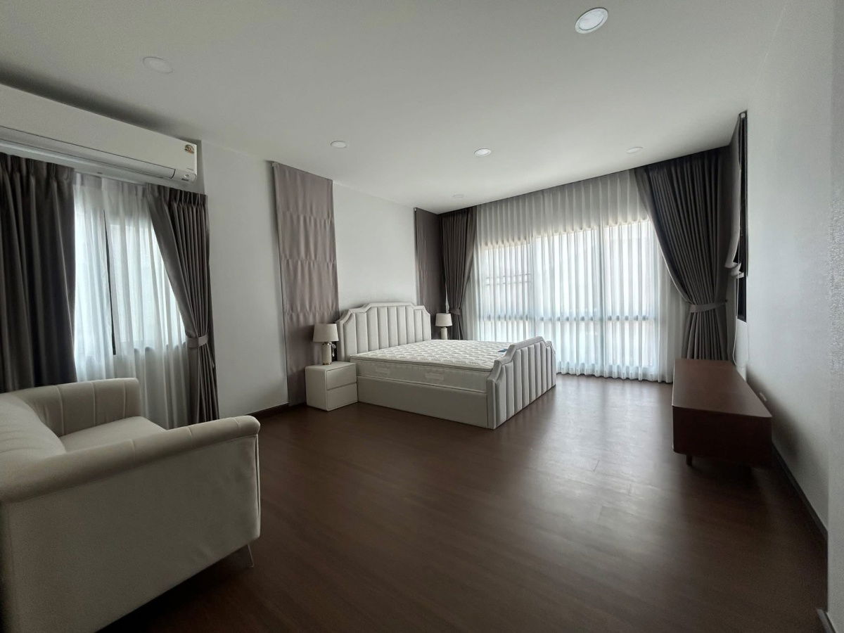 picture P0063 For Rent! The City Bangna - 2/9