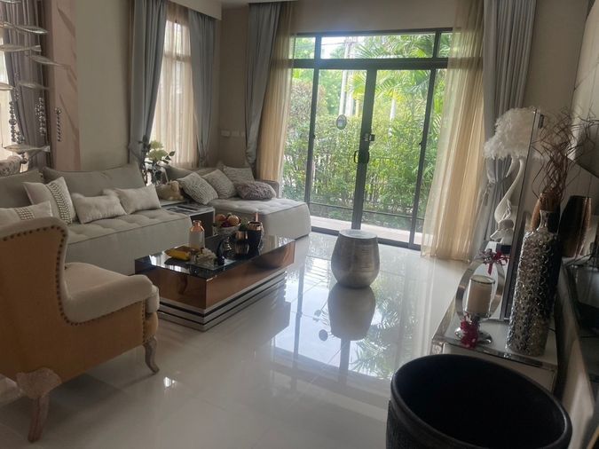 4-bed house for sale, 372 sqm, 116 sq wah, The Plam Pattanakarn