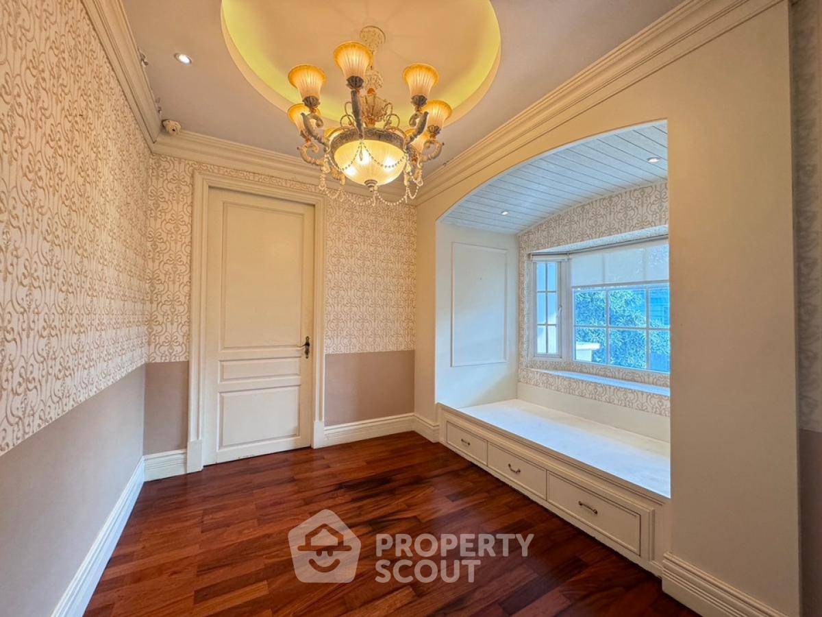 picture 4-BR House in Khlong Song Ton Nun (ID 1930137) - 1/24