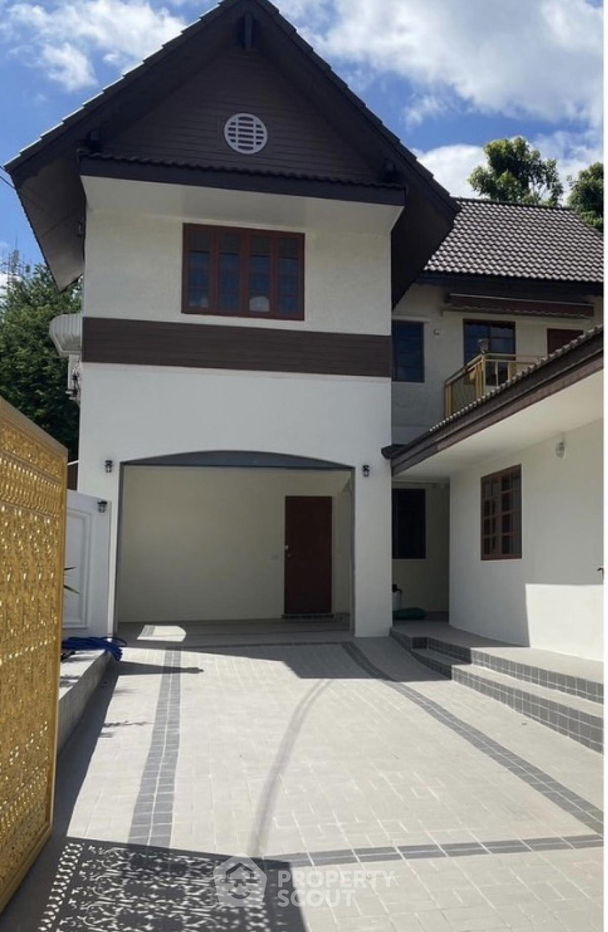picture 3-BR House in Saphan Sung (ID 1866501) - 1/14