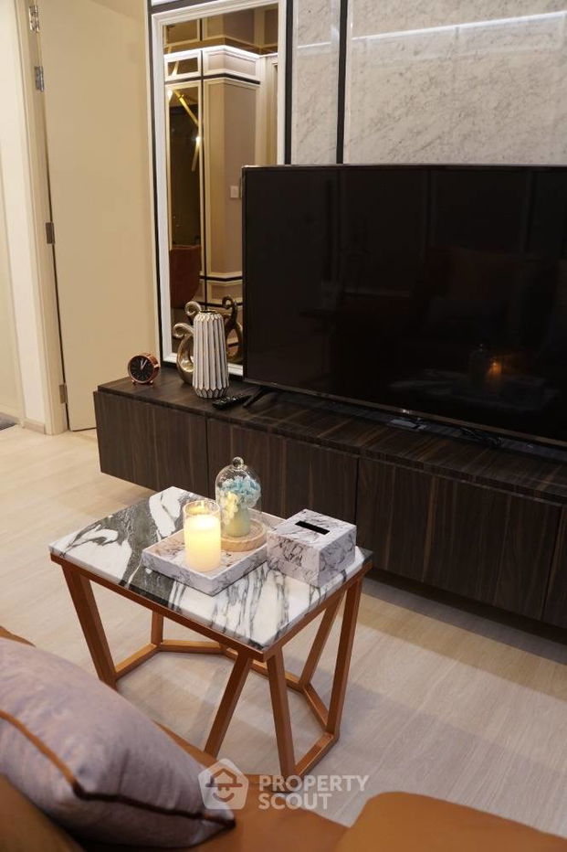 picture 2-BR Condo at Life Asoke near ARL Makkasan (ID 1508438) - 2/14