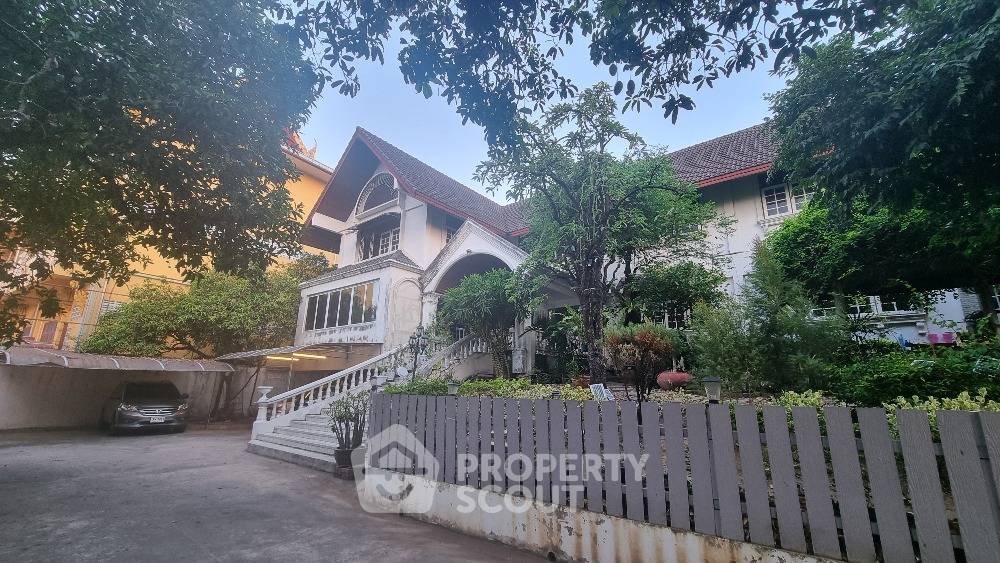 picture 9-BR House near MRT Bang Yi Khan (ID 2027712) - 4/21
