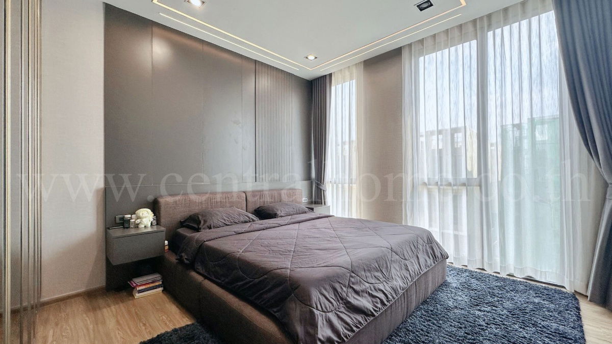 รูป ทาวน์โฮม เธอ ลาดพร้าว 93 ระดับ Luxury 3.5 ชั้น Fully Furnishe มีลิฟต์ในตัว พร้อมอยู่ - รูปที่ 18/19