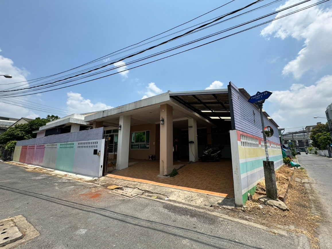 รูป ขายบ้านเดี่ยวรามอินทรา 28 หลังมุม ใกล้รถไฟฟ้า ใกล้ทางด่วน เดินทางสะดวกมากๆ🚨🔥🏡 - รูปที่ 2/10
