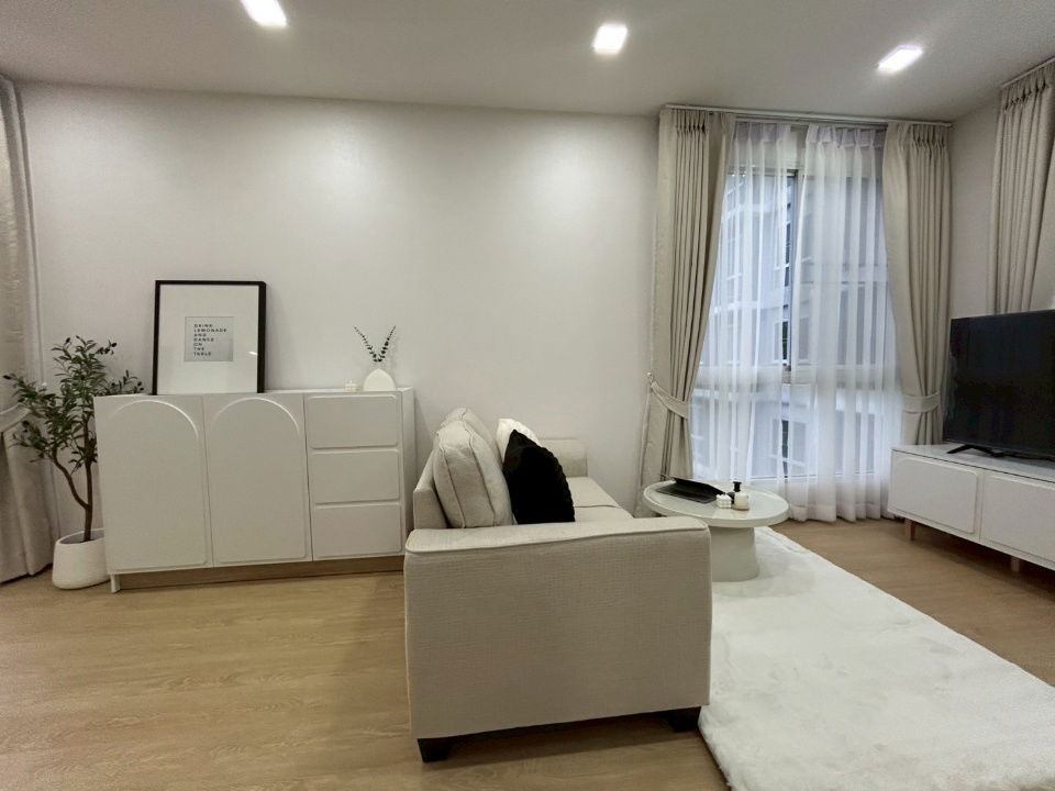 picture Condo for sale, One Plus Jed Yod, 4th floor, fully furnished, prime location with easy access, close to many amenities.- SW002741 - 8/14