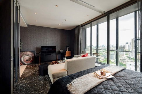 Beatniq Sukhumvit                    32 
