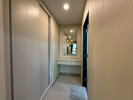 รูป ขายถูก!! เดอะ เอส บล็อก คอนโดมิเนียม (The S Block Condominium) 1นอน 1 น้ำ พื้นที่ 35.78 ตร.ม. หรูหราเงียบสงบ ตกแต่งสวยงาม แถมฟรีเฟอร์นิเจอร์  - รูปที่ 5/16
