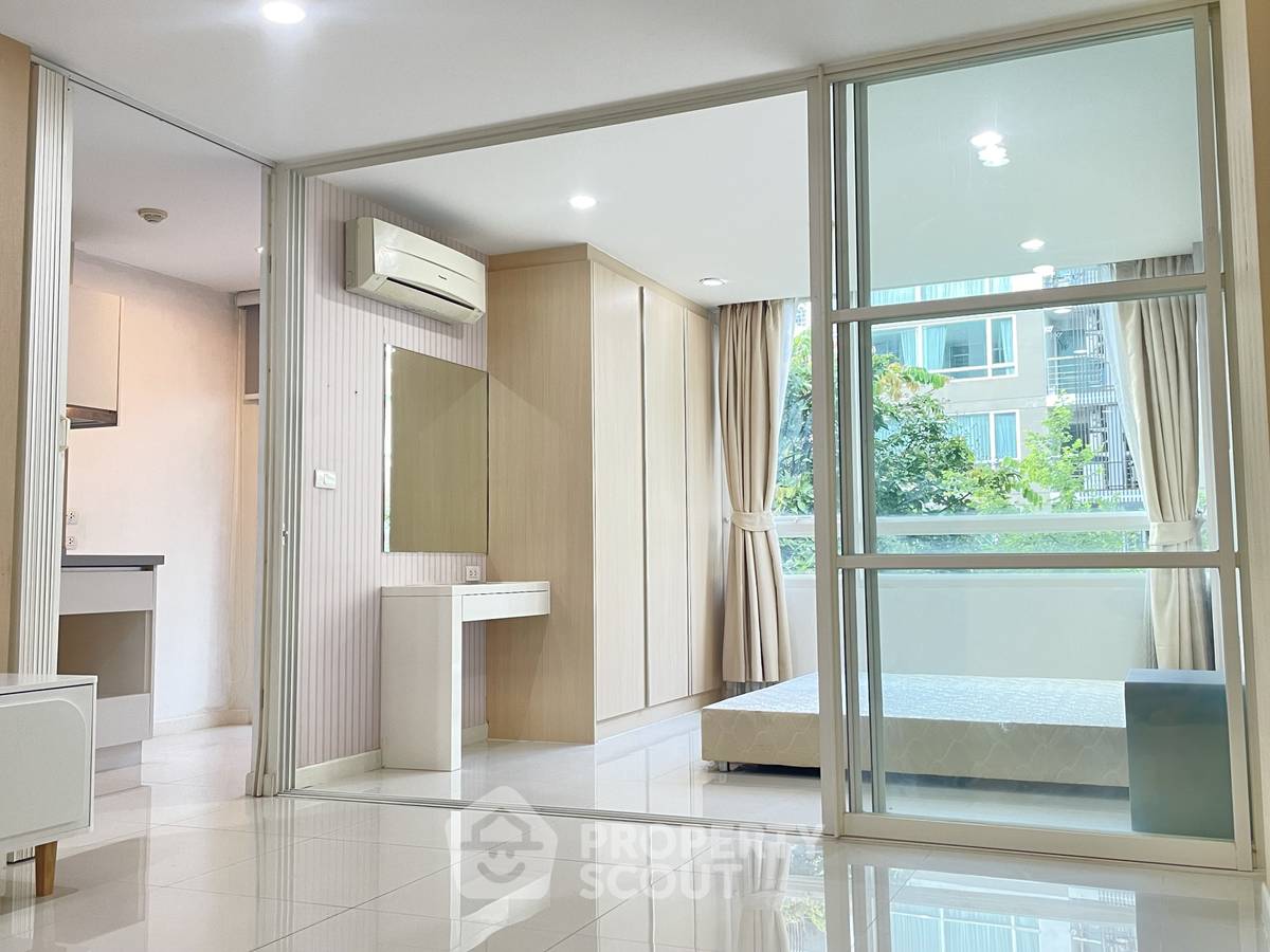 picture 1-BR Condo at Elements Srinakarin in Nong Bon (ID 2213828) - 1/11