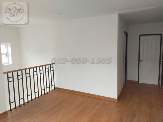 picture Fully Renovated 3-Storey Detached House | Villa Nakarin Sukhumvit 77–Sukhaphiban 2 | Only 27 Mins to Thonglor | THB 12.5M - 12/19
