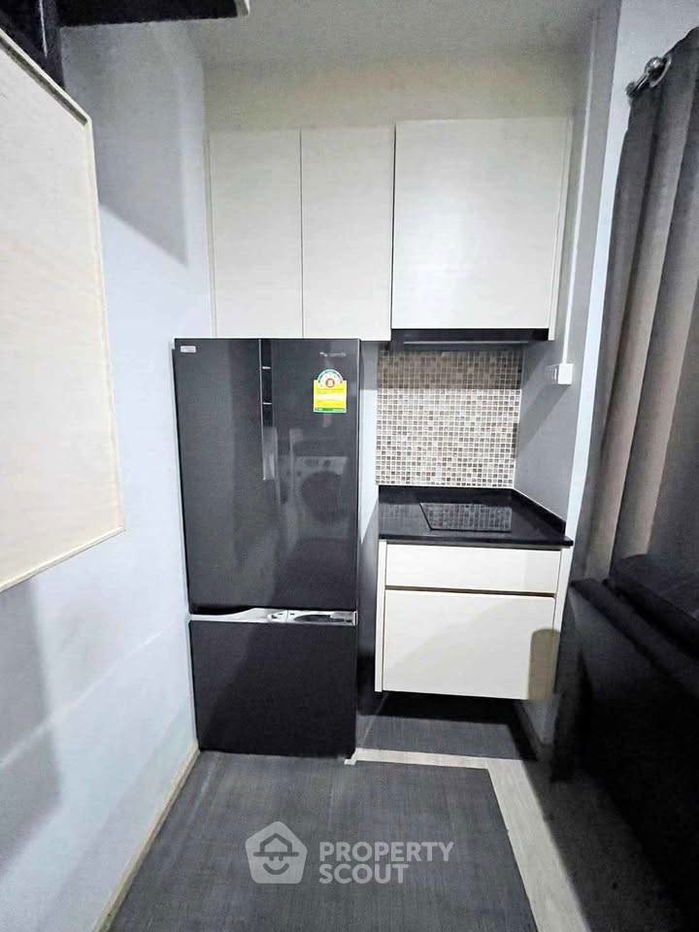 รูป คอนโด 3-ห้องนอน ที่ โนเบิล รีวอลฟ์ รัชดา ใกล้ MRT ศูนย์วัฒนธรรมแห่งประเทศไทย (ID 2213628) - รูปที่ 9/10