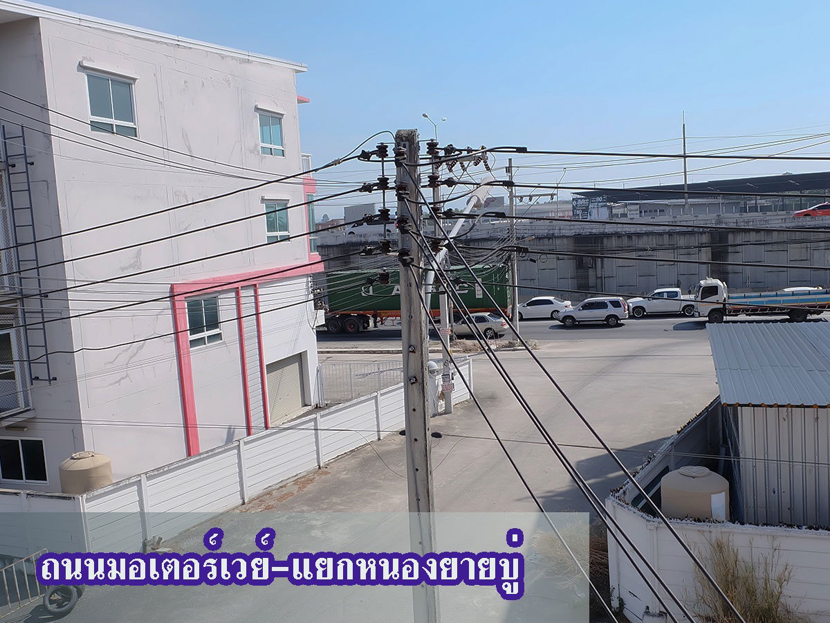 รูป ขาย อาคารพาณิชย์ 3 ชั้นครึ่ง 2 คูหา ติดถนนมอเตอร์เวย์ ใกล้แยกหนองยายบู่ ศรีราชา - รูปที่ 14/14