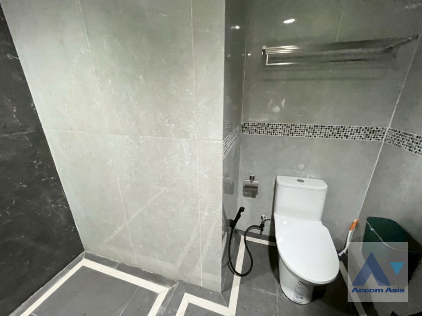 picture 🔼🔽 AccomA 📩  2 BR Condominium @Supreme Ville (AA44248) - 11/14