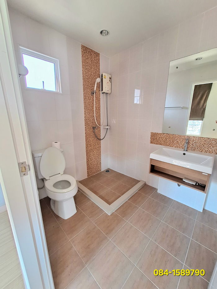 picture House for sale 3 bedrooms 3 bathrooms closed to Ascot International School - 7/11
