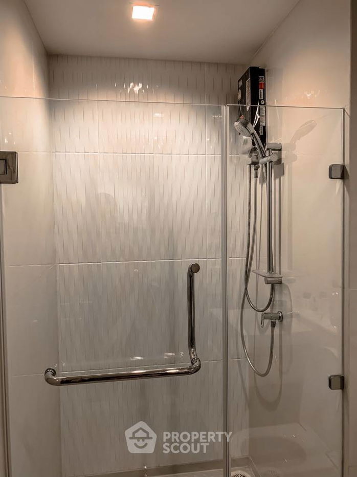 picture 1-BR Condo at Life Ladprao near BTS Ha Yaek Lat Phrao (ID 420286) - 8/9