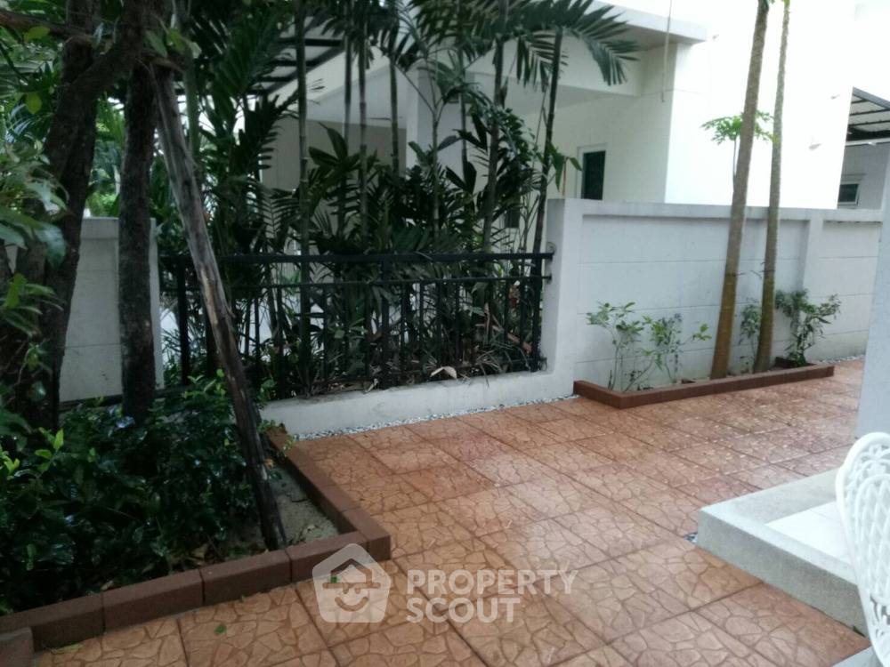 picture 3-BR House at Life Bangkok Boulevard Wongwaen-Rama 9 close to Suvarnabhumi Airport (ID 1337305) - 12/17