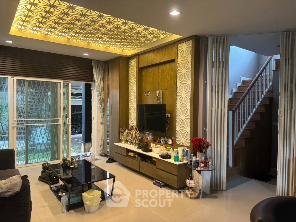 picture 3-BR House in Suan Luang (ID 1786584) - 11/26