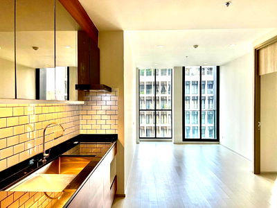 Condos for sale Phloen Chit Road : ♦ Unfurnished ♦ Tower B, 10+ Floor, Type A06 | 1 Bedroom, 55.75 sq.m. | Condo skywalk connect to BTS ploenchit and Central Embassy.