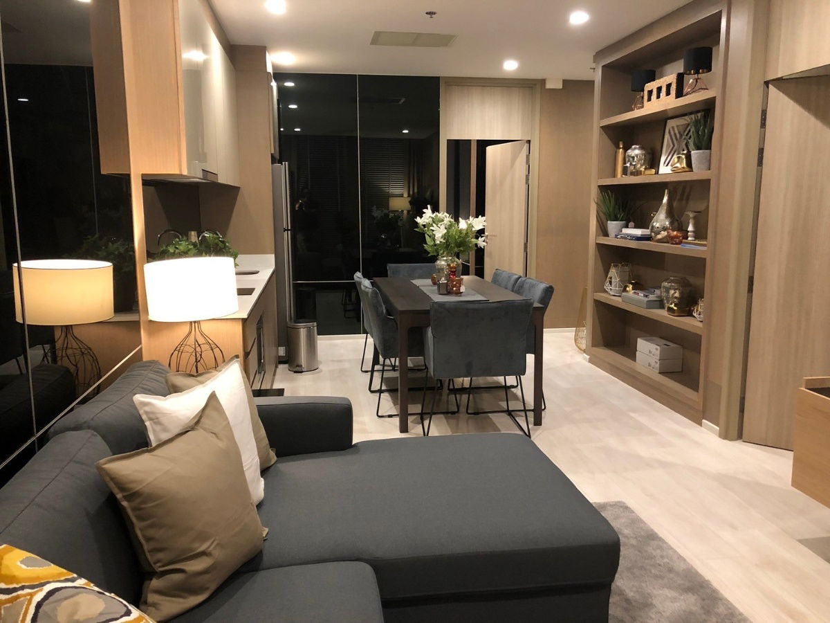 picture ♦ Rare Unit ♦ Tower C, 00+ Floor | 1 Bedroom, 57.00 sq.m. | Condo skywalk connect to BTS ploenchit and Central Embassy. - 6/15