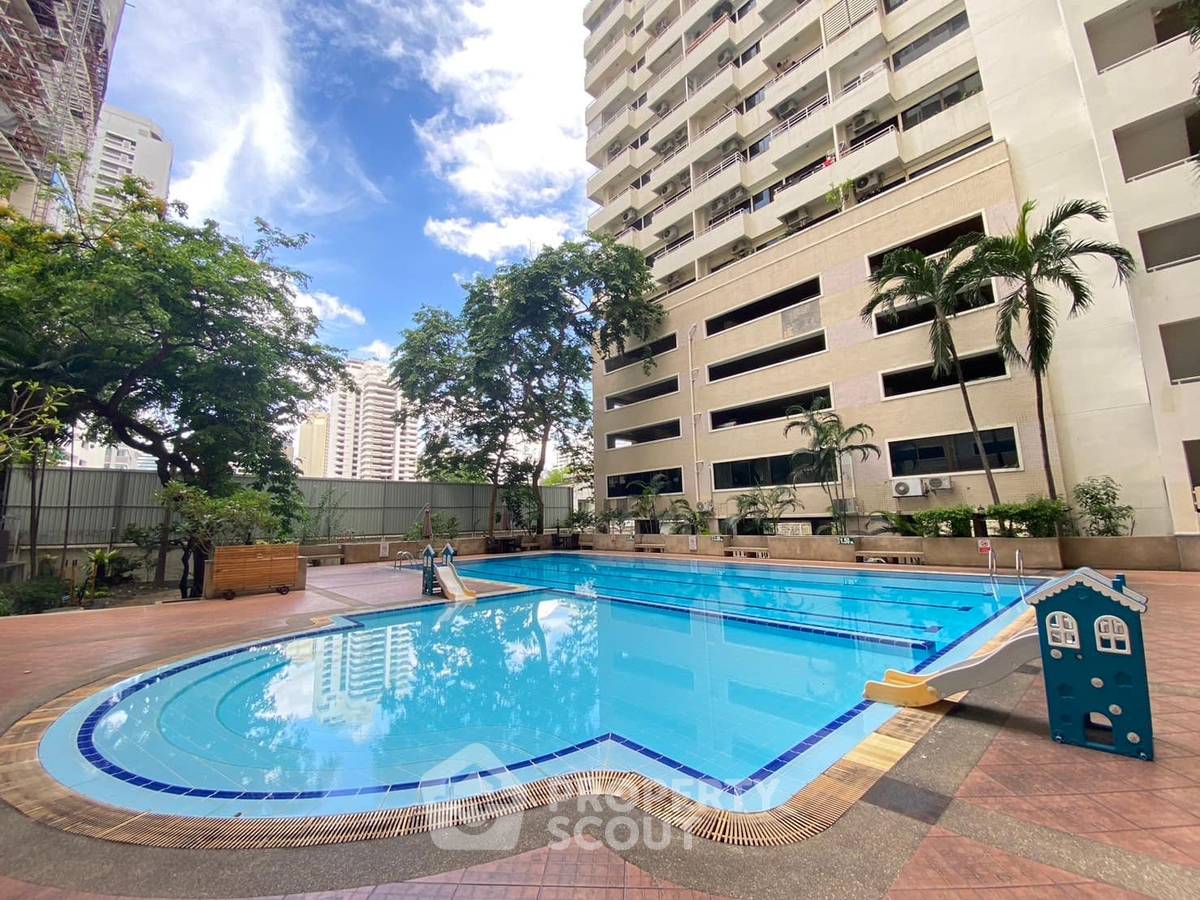 picture 2-BR Condo at Saranjai Mansion Condominium near BTS Nana (ID 1541509) - 7/12