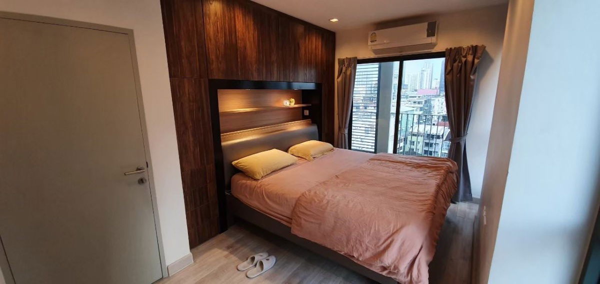 picture 🌿 WS1466 [For rent] IDEO MOBI Rama 9 💸 Rent only 28,000 baht/month 📍 Near MRT Rama 9, just a few steps away - 9/11