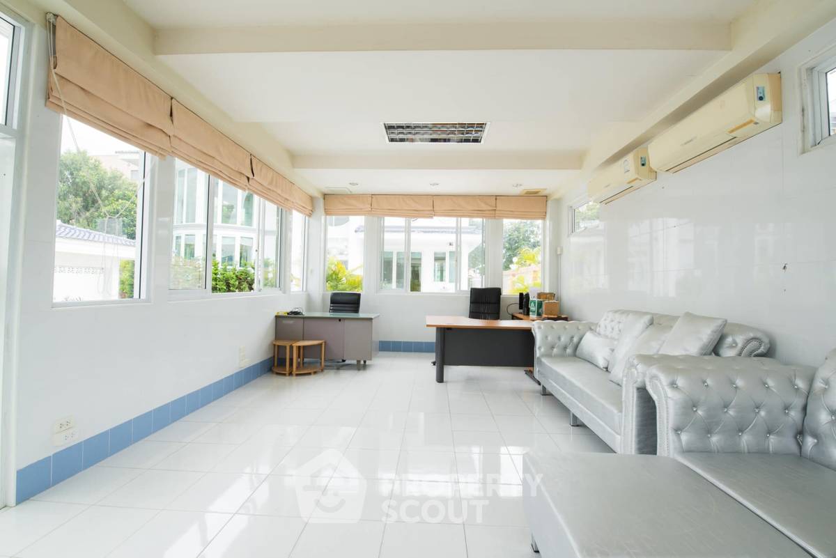 picture 5-BR House near ARL Ramkhamhaeng (ID 1995530) - 17/21