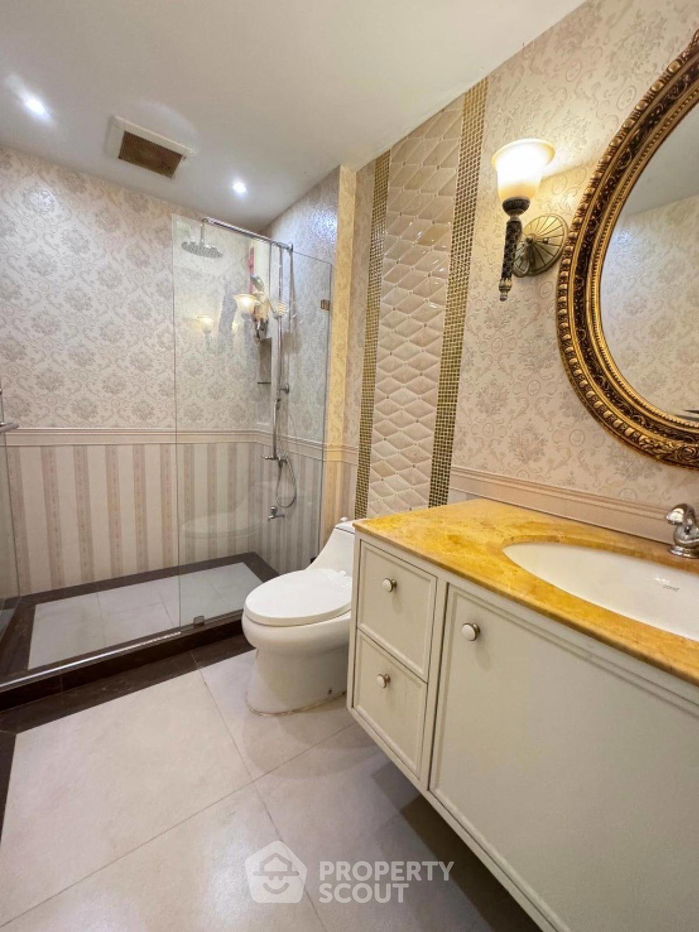 picture 4-BR House in Khlong Song Ton Nun (ID 1930137) - 23/24