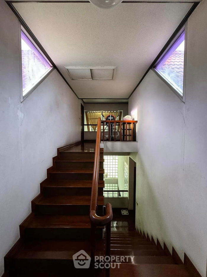 รูป บ้าน 4-ห้องนอน ใน ช่องนนทรี (ID 1838104) - รูปที่ 12/12