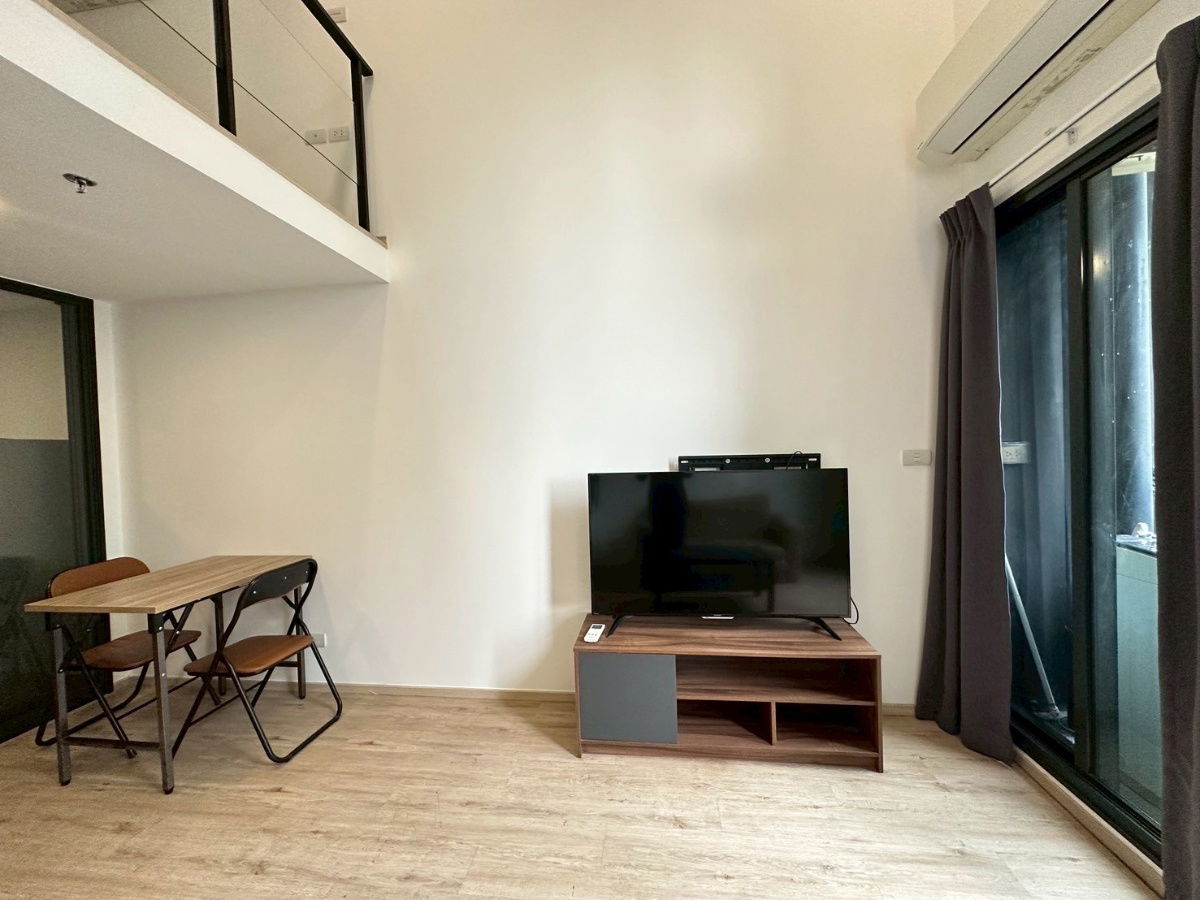 รูป 🛋️💗 (พร้อมเปิดห้องให้ดูทันที!) The Rich พระราม9-ศรีนครินทร์ 💗🛋️ loft 2 ชั้น ห้องlสะอาด เฟอร์นิเจอร์ครบพร้อมอยู่🔥🔥 ID LINE: @471ovhib 📲 - รูปที่ 14/27