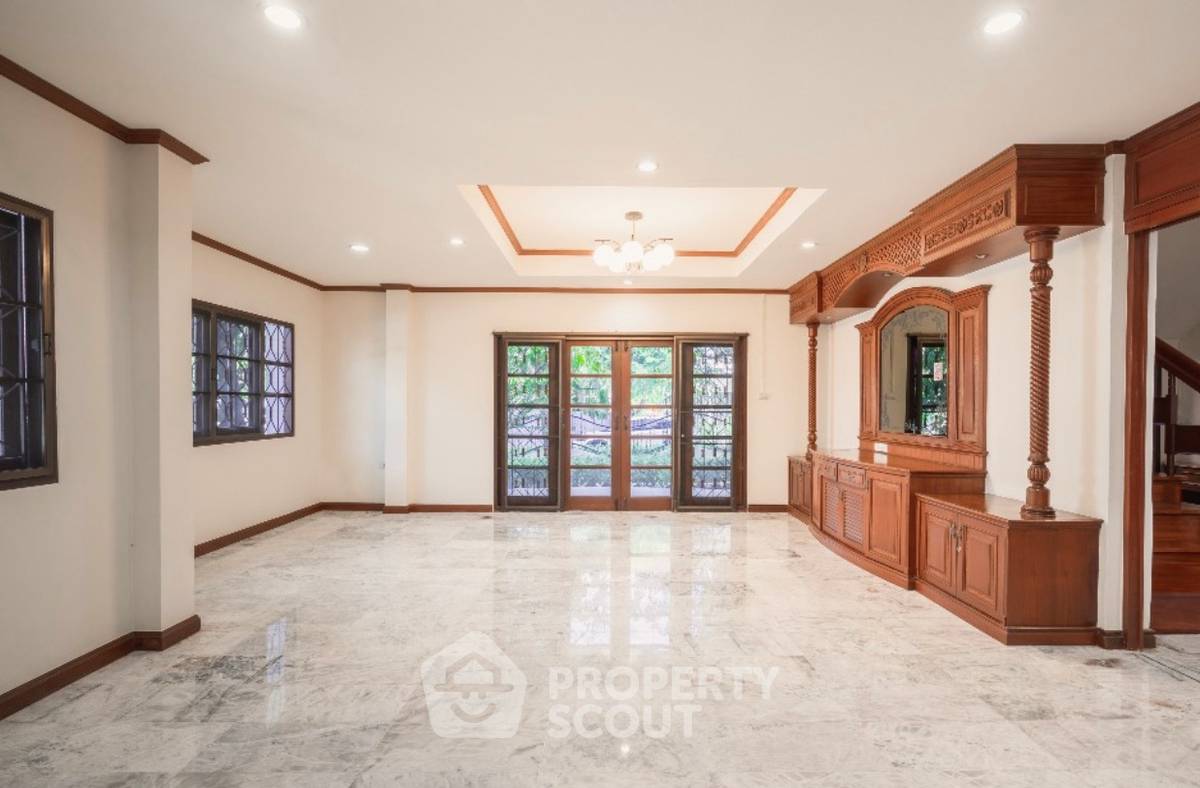 รูป บ้าน 3-ห้องนอน ใน หัวหมาก (ID 1996556) - รูปที่ 13/13