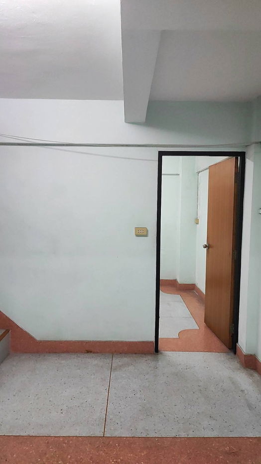รูป ตึกแถว 4ชั้น ซ.บางแวก68 6ห้องนอน 3ห้องน้ำ พื้นที่ใช้สอย250ตรม.50 - รูปที่ 6/9