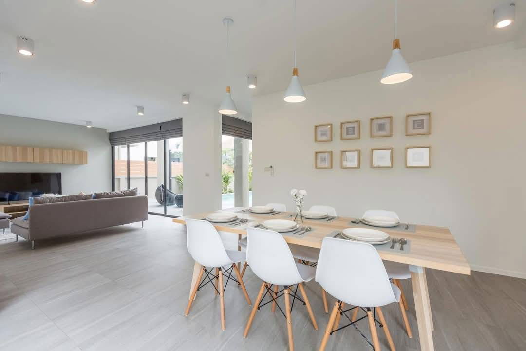 รูป ขายบ้านใหม่พลูวิวล่า ในหมู่บ้าน Proud Kwang Wiang 4 ห้องนอน 4 ห้องน้ำ ถนนเชียงใหม่-หางดง T.094-651-1456 - รูปที่ 7/18