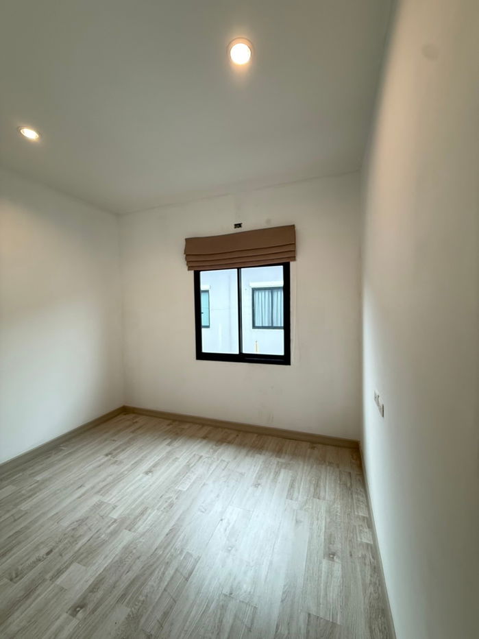 รูป ขายบ้านมือสอง หมู่บ้านเดอะริว่า วงแหวน-ลำลูกกาคลอง 5 - รูปที่ 7/13