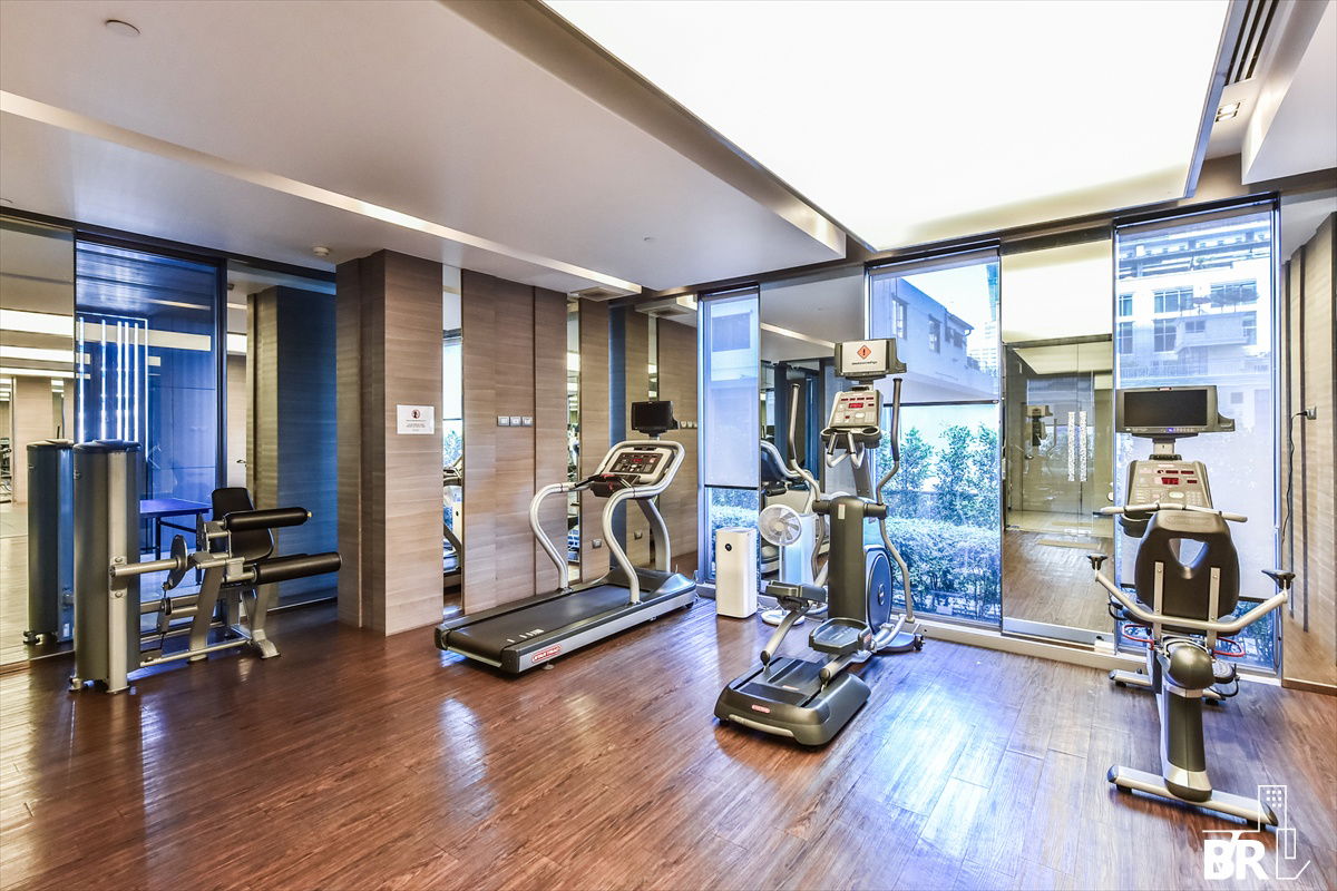 picture 🩵Luxury Condo in the Heart of Sathorn 🩵  The Bangkok Sathorn, near BTS Surasak - 4/7