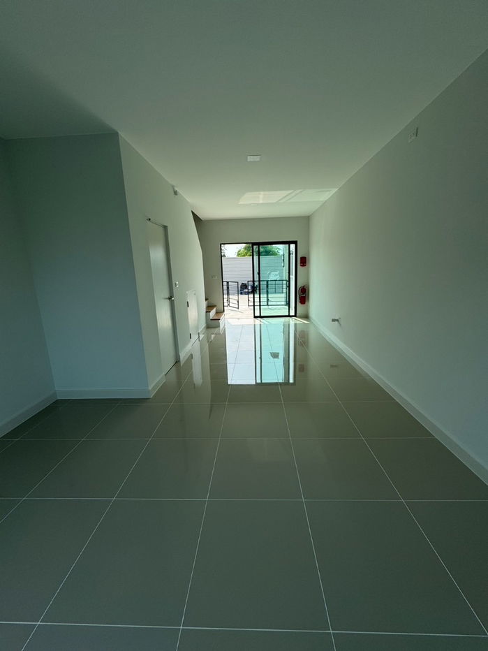 รูป WS1485 🏢 ให้เช่า! โฮมออฟฟิศ 3 ชั้น โครงการ District พหลโยธิน–วิภาวดี ใกล้ BTS ห้าแยกลาดพร้าว เพียง 30,000 บาท/เดือน - รูปที่ 2/14