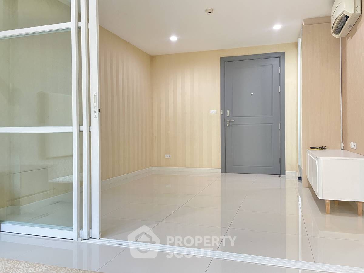 picture 1-BR Condo at Elements Srinakarin in Nong Bon (ID 2213828) - 5/11