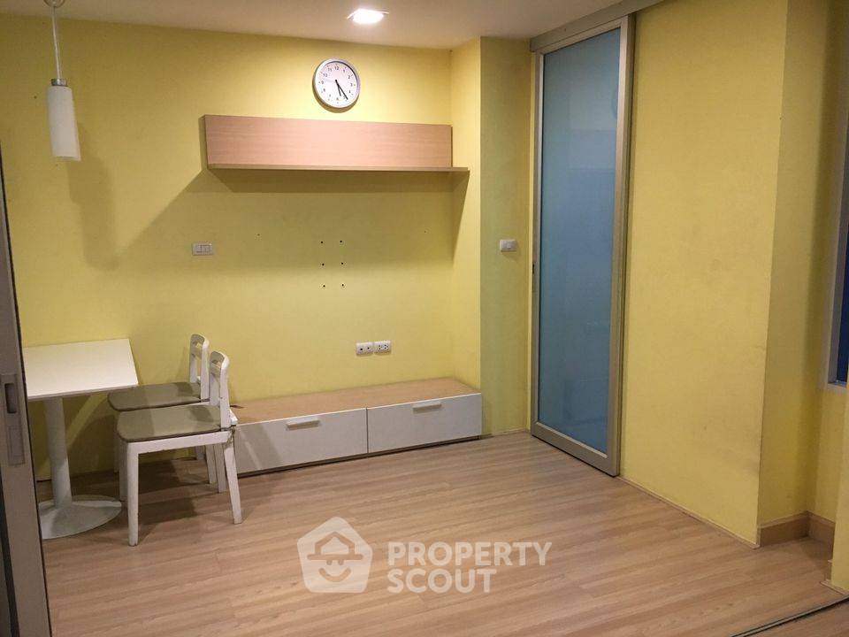 รูป คอนโด 1-ห้องนอน ที่ เดอะ คัลเลอร์ลี่ วิวิด คอนโดมิเนียม ใกล้ MRT ห้วยขวาง (ID 592062) - รูปที่ 5/7