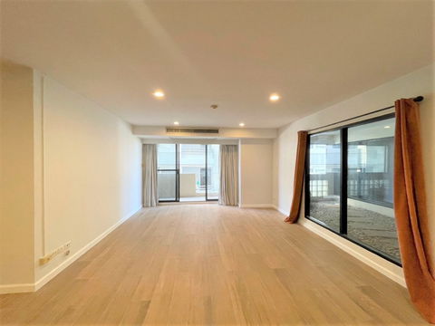 LTHC12819 - Condo for sale คอนโด ขาย at Casa Viva คาซ่า วีว่า Size 145.94 sqm. 3 beds 3 baths Near BTS Ekkamai Station ONLY 9.9 MB